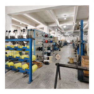 Câble <span class=keywords><strong>Fibre</strong></span> Optique Extérieur GJYXFCH Câble Drop FTTH 1 2 4 Cœurs G652D Réseau Télécom - Product Image 4