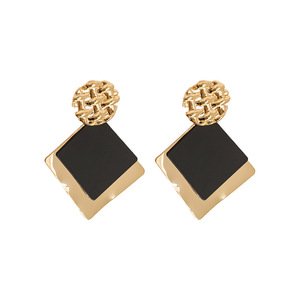 Boucles <span class=keywords><strong>d</strong></span>'Oreilles Pendantes Tendance Coréennes, Plaqué <span class=keywords><strong>Or</strong></span>, Carrées <span class=keywords><strong>et</strong></span> Géométriques Noires avec Paillettes Métalliques - Product Image 5