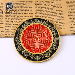 Monete Personalizzate in Oro e Argento con Design a Cerniera Apribile e Logo Smaltato - Product Image 3