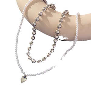 Collier en perles d'imitation en forme de cœur, double couche, chaîne de clavicule, bijoux de mode pour femmes, style cadeau - Product Image 4
