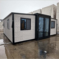 Maison conteneur à panneaux sandwich extensibles à double aile, pod de glamping mobile avec confort hôtelier et design contemporain