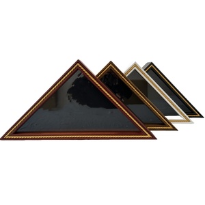 Boîte à drapeau commémoratif de style américain, biodégradable, en bois blanc, avec design triangulaire en verre, pour drapeaux funéraires pliés à domicile - Product Image 5