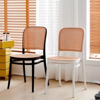 Chaise en rotin synthétique durable résistante aux intempéries pour événements, mariages et banquets (vente en gros)