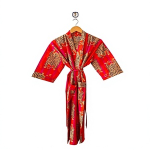 Robe longue pour femme à imprimé tigre rouge, manches trois quarts, col mandarin, vêtements de nuit décontractés, tissu tissé 100% coton - Product Image 1