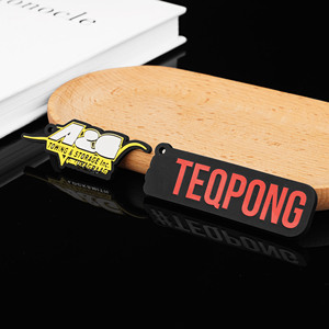 Vente en gros de produits de remerciement promotionnels personnalisés Cadeaux avec logo personnalisé Cadeaux d'affaires promotionnels Porte-clés en PVC - Product Image 4