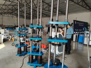 Appareil automatique de test de déformations de béton sous pression HDXB-1000Z - 1000KN, écran tactile 7 pouces, conforme ASTM C512, pour des essais à long terme - Product Image 3