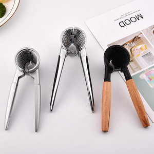 La peine d'<span class=keywords><strong>acheter</strong></span> en gros Cuisine multifonctionnel métal <span class=keywords><strong>casse</strong></span>-noisette décortiqueur noyer pinces clip outil - Product Image 6