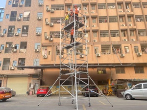 Kính thiên văn có thể điều chỉnh 6M 12M tháp nhôm giàn giáo công nghiệp Khung thang cho xây dựng xây dựng - Product Image 4