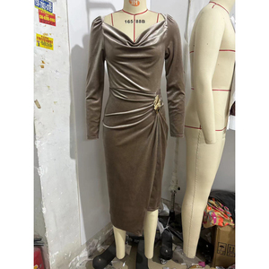 Nuovo Abito Aderente <span class=keywords><strong>in</strong></span> <span class=keywords><strong>Velluto</strong></span> da Donna, Maniche Lunghe, Sexy, Arricciato, <span class=keywords><strong>con</strong></span> <span class=keywords><strong>Spacco</strong></span> Alto, Casual, Modellante - Product Image 5