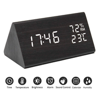 Intelligenter LED-Wecker mit Temperatur- und Feuchtigkeitsanzeige, Schlummerfunktion, Kalender für Büro und Wohnzimmer, USB- und Batteriebetrieb, Modernes Design