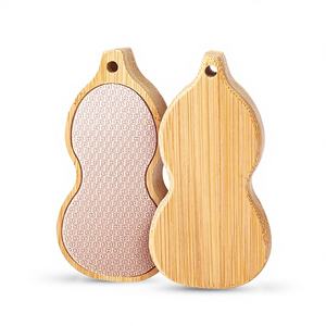 Râpe à pieds en verre avec manche en bois, pour éliminer les peaux mortes, outil de pédicure domestique, grattoir pour talons et semelles, durable - Product Image 1