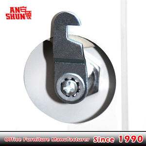 Armario Metálico Personalizado en Forma de L con 2 Puertas y Cerradura con Llave, Desmontable, para Vestuario de Gimnasio - Product Image 6