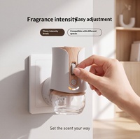 Diffuseur d'aromathérapie Faner à brancher, style poulie en grain de bois, sans eau, avec bouteille en verre, pour petits espaces, personnalisable OEM