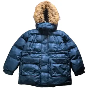 儿童保暖夹克为加拿大市场2023冬季新到服装库存