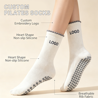 Chaussettes de sport personnalisées pour Pilates et Yoga, avec logo jacquard latéral, respirantes, en tricot, anti-transpiration, semelles antidérapantes, pour l'automne et l'entraînement à domicile, faible MOQ, direct usine