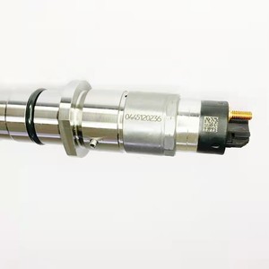 หัวฉีดน้ำมันเชื้อเพลิงคอมมอนเรล รุ่น 0445120236 สำหรับเครื่องยนต์ Case Cummins Komatsu - Product Image 2
