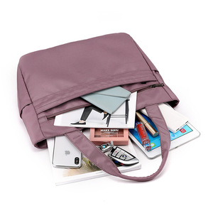 กระเป๋าสะพายข้างลำลองสำหรับผู้หญิงความจุขนาดใหญ่กระเป๋านักศึกษาวิทยาลัยกระเป๋าเดินทางกระเป๋าเดินทางกระเป๋าสะพายผ้าใบน้ำหนักเบา - Product Image 4