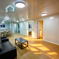 Maison conteneur extensible de 40 pieds, mini-maison modulaire avec revêtement métallique multicolore, design capsule spatiale, unités d'habitation complémentaires modernes