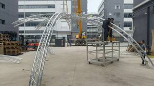 Fábrica de aleación de aluminio Truss Actividad Rendimiento Exposición Estante de iluminación Rendimiento al aire libre Construir Truss - Product Image 6