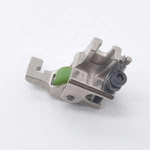 อุปกรณ์ <span class=keywords><strong>T168</strong></span> S518L เท้าแบบมีล้อสำหรับจักรเย็บผ้าอุตสาหกรรมลูกกลิ้งเหล็กซิปที่มองไม่เห็น - Product Image 4