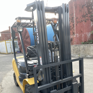 Montacargas KOMATSU/TCM/HELI de 3 toneladas de segunda mano, duradero, en excelentes condiciones, 100% listo para usar, montacargas usado de alta calidad en venta, EN STOCK - Product Image 1