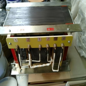 <span class=keywords><strong>Transformador</strong></span> UV Máquina de curado UV Especial 5.6kw 8KW 12KW Lámpara halógena Fabricante de transformadores de alambre de cobre - Product Image 3