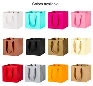 Sac en papier kraft d'emballage carré, sac de magasinage pour magasin de vêtements, sac cadeau en papier, sac en papier personnalisé avec logo - Product Image 4