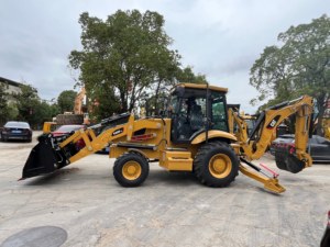 รถขุดตีนตะขาบ CAT 420F มือสอง ของแท้จากญี่ปุ่น รุ่น 420F2 CAT420 CAT428 CAT416E รถตักล้อยาง 4x4 JCB ของแท้จาก CAT รถขุดตีนตะขาบ - Product Image 2