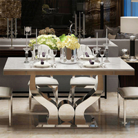 Ensemble de table à manger moderne de luxe en acier inoxydable et marbre pour 6 personnes avec chaises, plateau rectangulaire lisse