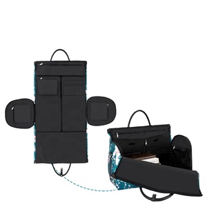Échantillon gratuit Mergeboon : sacs de voyage personnalisés, grands sacs de sport pour femmes, sacs à vêtements suspendus, sacs à costumes en RPET - Product Image 2