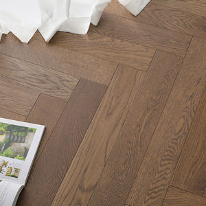 Suelo de Madera de Abedul con Núcleo de Caoba de 3 mm, Diseño en Espiga, ENF, Moderno, Ecológico, Calefacción por Suelo Radiante, Venta Directa de Fábrica Nanxun, Uso Doméstico - Product Image 3