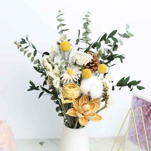 <span class=keywords><strong>Bouquet</strong></span> <span class=keywords><strong>de</strong></span> <span class=keywords><strong>Fleurs</strong></span> <span class=keywords><strong>Séchées</strong></span> Feuilles d'<span class=keywords><strong>Eucalyptus</strong></span> Rose Marguerite <span class=keywords><strong>Bouquet</strong></span> <span class=keywords><strong>de</strong></span> <span class=keywords><strong>Fleurs</strong></span> <span class=keywords><strong>Séchées</strong></span> Mixtes - Product Image 2