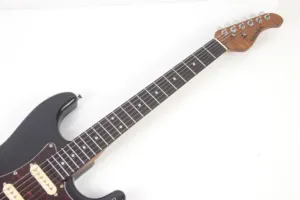 Wholesale Full-Size Electric Guitar Set With Case Amplifier Made China Professional Adults Cheap Price Maple Back/Side Material