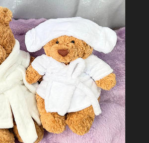 Set <span class=keywords><strong>Accappatoio</strong></span> e Cuffia da Doccia a Tema Orso Barcellona da 28cm e 38cm, Vestiti per Bambole Orsetto Teddy per JellyCatt - Product Image 5