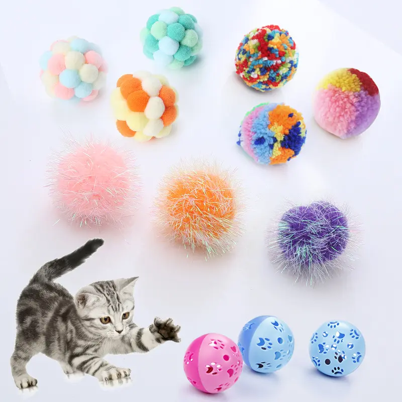 2023 New Cat Toy Ball Pet Interactive Soft Colorful Cat Crinkle Rolling Ball Toys With Bell