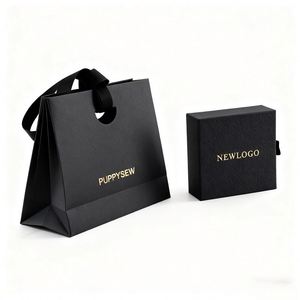 Sac en papier de luxe fait main imprimé sur mesure avec papier spécial et poignée en ruban pour les promotions commerciales et de détail - Product Image 3