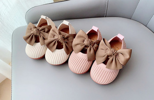 Chaussures de princesse en maille pour filles, collection Printemps-Automne 2026, avec nœud et bout carré, pour bébés de 1 an, semelle souple, fermeture auto-agrippante - Product Image 6