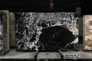Dalle chaude en gros transmettant la lumière dalles de marbre noir en pierre de luxe - Product Image 3