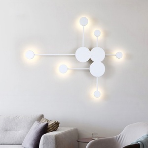 Nuevo estilo de fábrica posmoderno simple personalidad creativa cucharón E27 todo cobre moderno LED candelabro de cristal lámpara de pared - Product Image 5