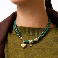Collier tendance personnalisé en acier inoxydable plaqué or avec pendentifs en forme de cœur et lettres, chaîne en corde colorée, charme unisexe