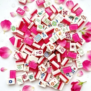 Ensemble de Mahjong de Luxe en Cristal Acrylique à 3 Couches, Pliable, Durable, Portable, pour 4 Joueurs, Mahjong Américain Moderne, avec Mahjong et Dés - Product Image 1