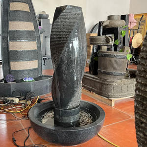 Fuente Decorativa de Agua para Jardín Exterior, Estilo Bali, Cascadas Fluidas, Diseño de Paisajismo en Venta - Product Image 2