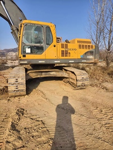 รถขุดตีนตะขาบ Volvo EC360BLC มือสอง ขนาด 36 ตัน เครื่องยนต์ Deutz แท้ รถขุดไฮดรอลิกสำหรับงานก่อสร้างและเหมืองแร่ - Product Image 2