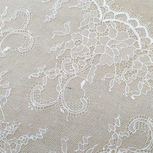 Dentelle à franges florale sexy vintage de style français, tricotée en nylon écologique pour accessoires vestimentaires - Product Image 4