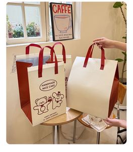 Sac isotherme personnalisé en aluminium non tissé avec imprimé mignon pour livraison de gâteaux d'anniversaire, sacs d'emballage alimentaire étanches pour plats à emporter - Product Image 5