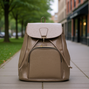 Sac à dos pour femme Fana Jezebel en cuir PU 15L, pour usage quotidien, tendance, fermeture à glissière carrée - Product Image 2