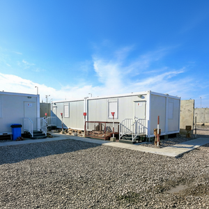 TOPPRE <span class=keywords><strong>Maison</strong></span> conteneur préfabriquée détachable pour logement de travailleurs 20 pieds, conteneur de bureau plat 40 pieds 4 chambres <span class=keywords><strong>en</strong></span> <span class=keywords><strong>vente</strong></span> au Guyana - Product Image 3