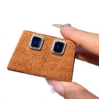 Boucles d'oreilles clous en or massif 18 carats avec saphir bleu de laboratoire et diamant couleur D, bijoux pour femme, cadeau pour tous les jours, qualité supérieure