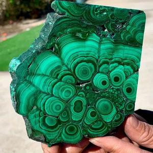 400-500g Pierre de cristal de malachite naturelle, pendule, pierre fossile, cadeaux, tranche de malachite, plaque de malachite - Product Image 1