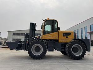 Montacargas Todoterreno HSLLIFT de 5 Toneladas, 4x4, Diésel, con Desplazamiento Lateral, Motor Euro 5, Cabina - Product Image 2